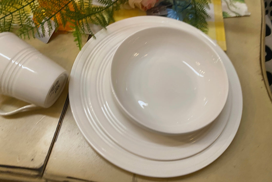 Place Setting - Walker