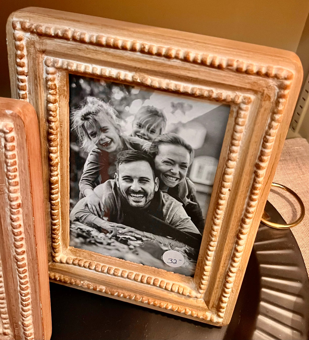 Wooden Frame - Harris