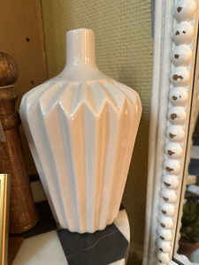 cream ribbed vase- Barnes