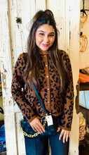 Load image into Gallery viewer, Leopard Sweater
